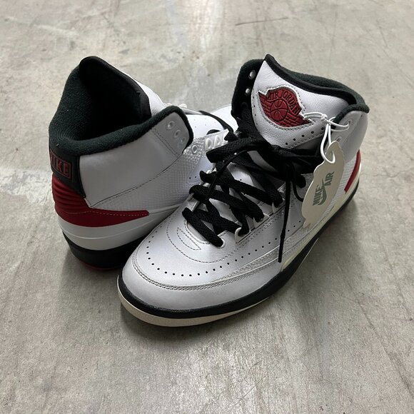 Air Jordan 2 Retro Men's Size 5 White Red Black DX2454 106 - New With Defects - Picture 1 of 10